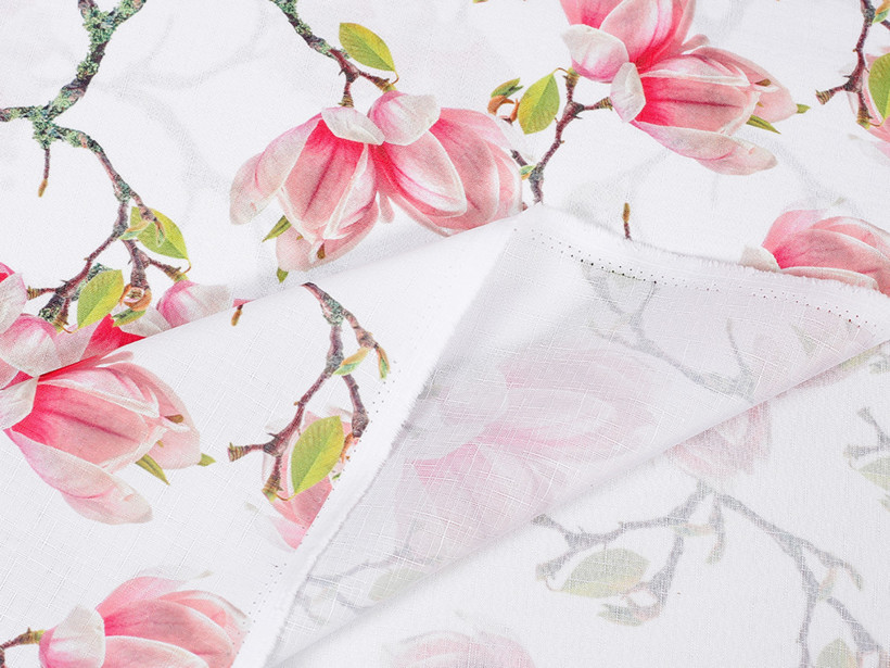 Tkanina obrusowa plamoodporna - wiosenny motyw różowych magnolii