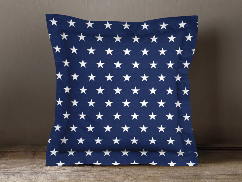 Poszewka na poduszkę z ozdobną kantą bawełniana - białe gwiazdki na ciemnoniebieskim