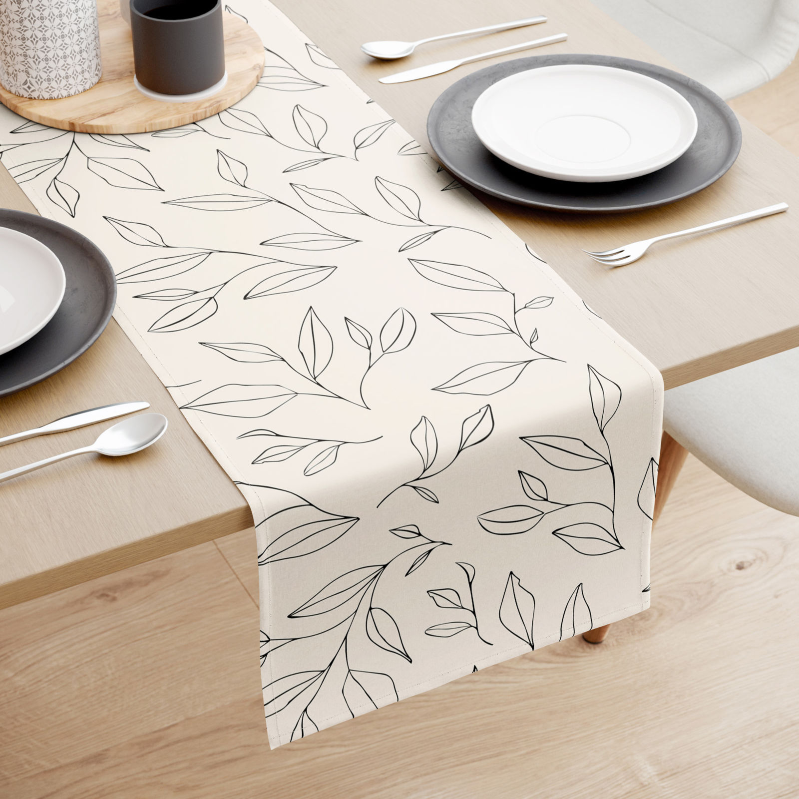Bieżnik na stół z płótna bawełnianego - liście na naturalnym