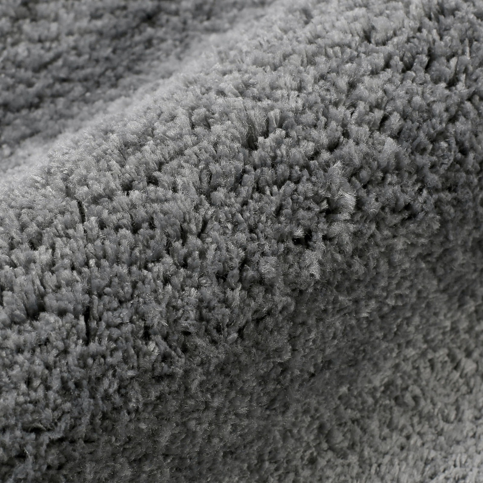 Dywanik łazienkowy z długim włosiem z wycięciem - ciemnoszary 50x60 cm