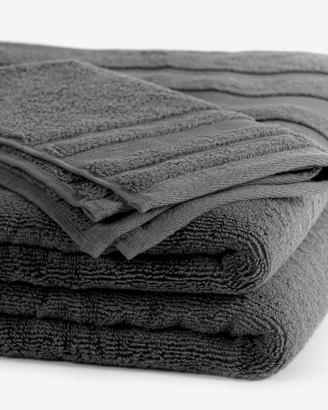 Miękki ręcznik z bawełny organicznej - ciemnoszary