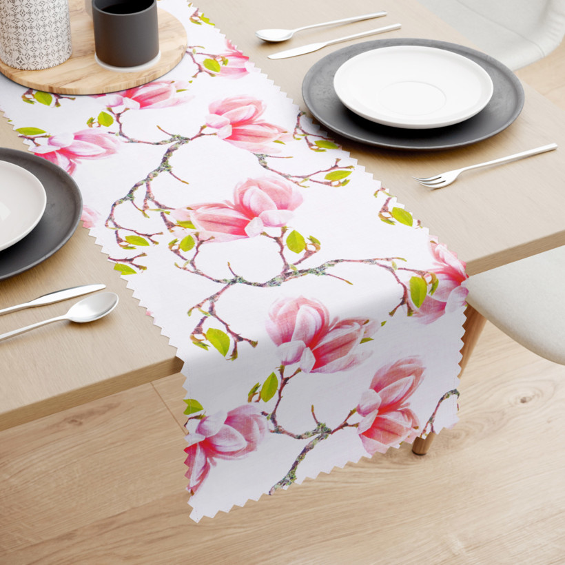 Bieżnik na stół plamoodporny - wiosenny motyw różowych magnolii