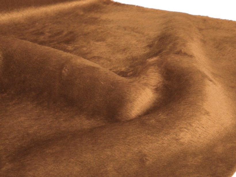 Sztuczne futro o krótkim włosiu na metry - Ilja 897 brązowy