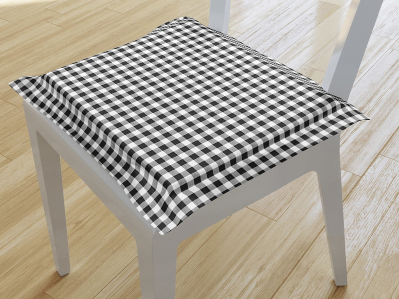 Kwadratowa poduszka na krzesło z ozdobną kantą 38x38 cm - czarno-biała kratka