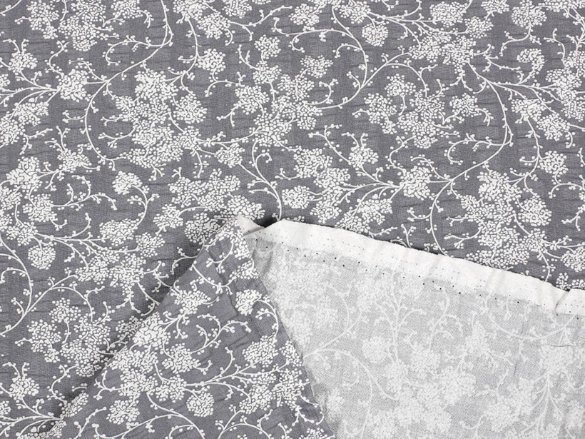 Kora bawełniana na metry - pnące kwiaty na ciemnoszarym