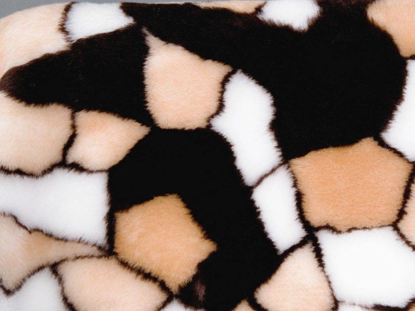 Sztuczne futro o krótkim włosiu na metry - Edelcolor 1 brązowo-beżowa mozaika