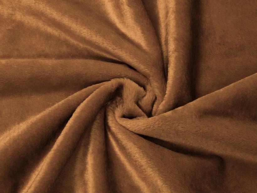 Sztuczne futro o krótkim włosiu na metry - Ilja 897 brązowy