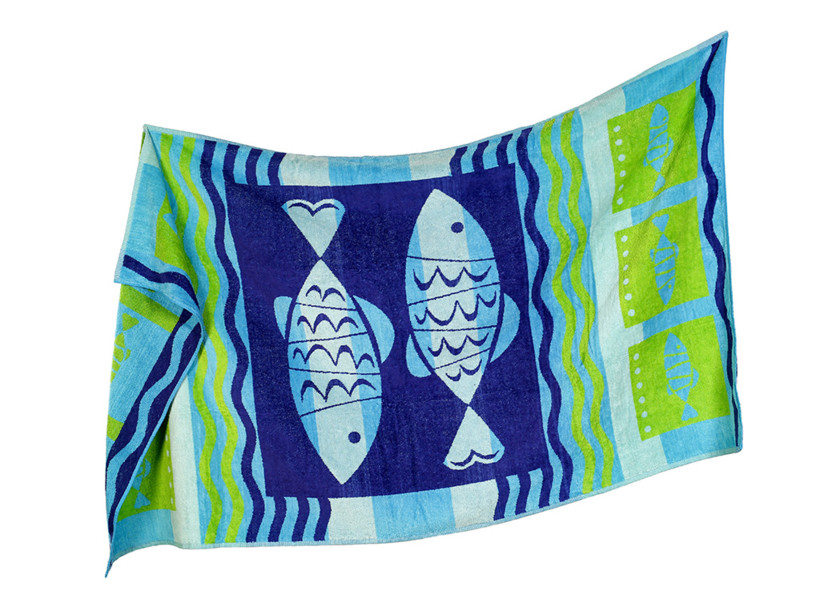 Duży ręcznik plażowy 90x165 cm - niebieskie rybki