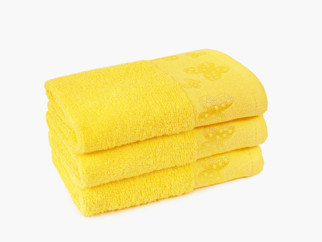 Dziecięcy ręcznik frotte Motyle 30x50 cm - zółty