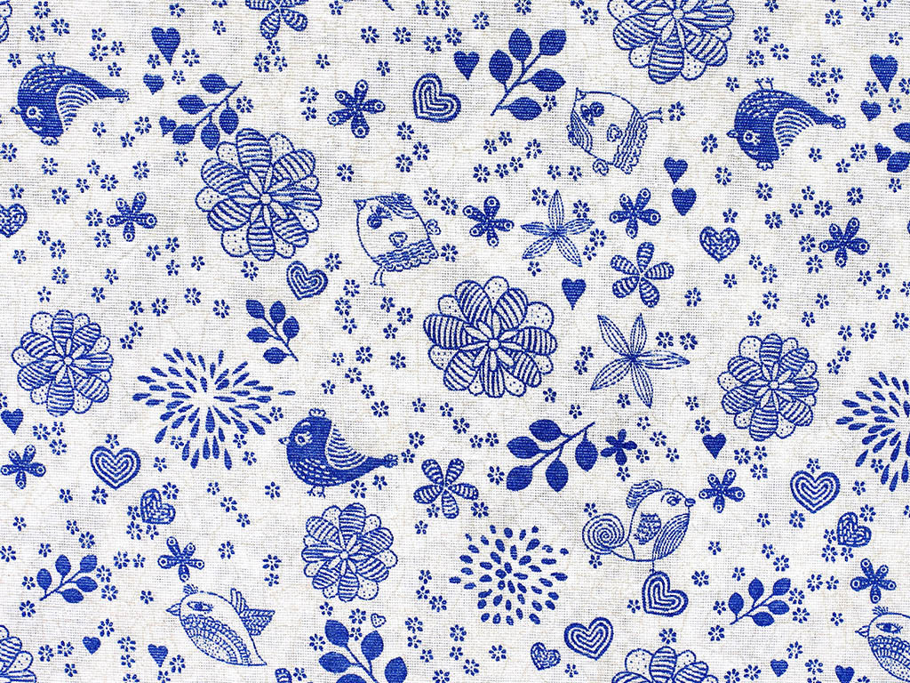 Tkanina dekoracyjna Loneta - niebieskie ptaki i kwiatki