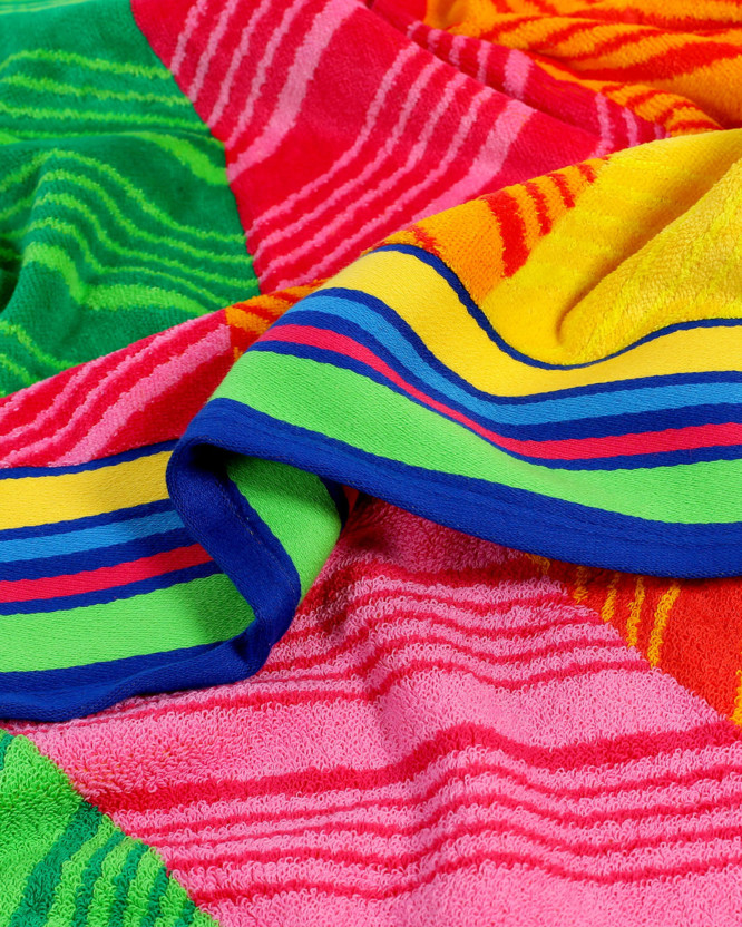 Duży ręcznik plażowy 100x180 cm - kolorowe zygzaki